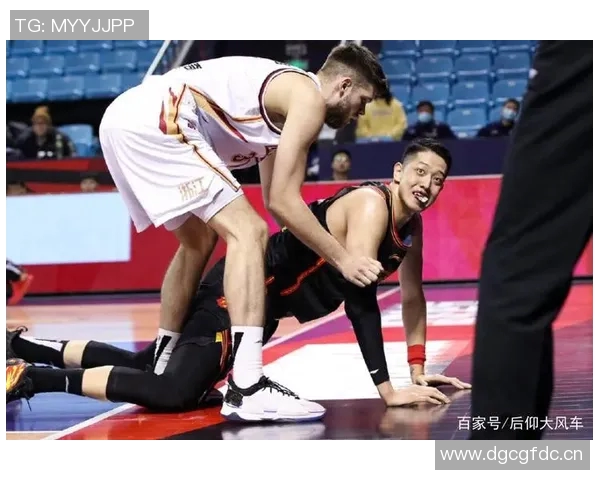 名古屋与福冈黄蜂精彩对决视频直播全程回顾与分析